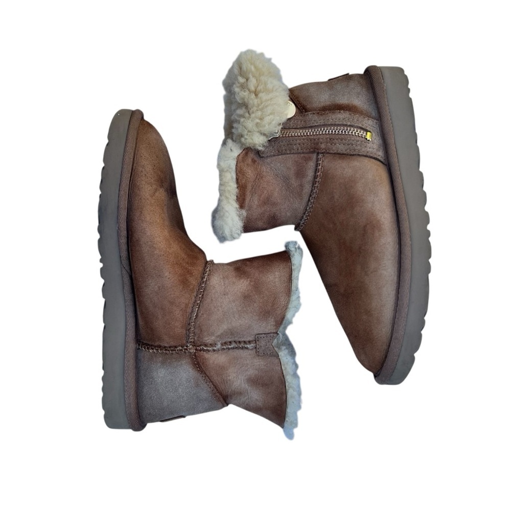 UGG Bailey Mini Zip Chestnut Suede Shearling Women’s Size 6 - Picture 7 of 15